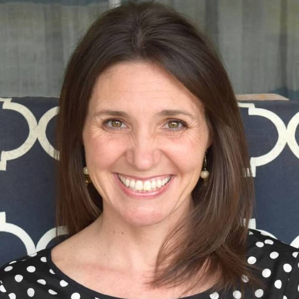 Meet your Posher, Jennifer